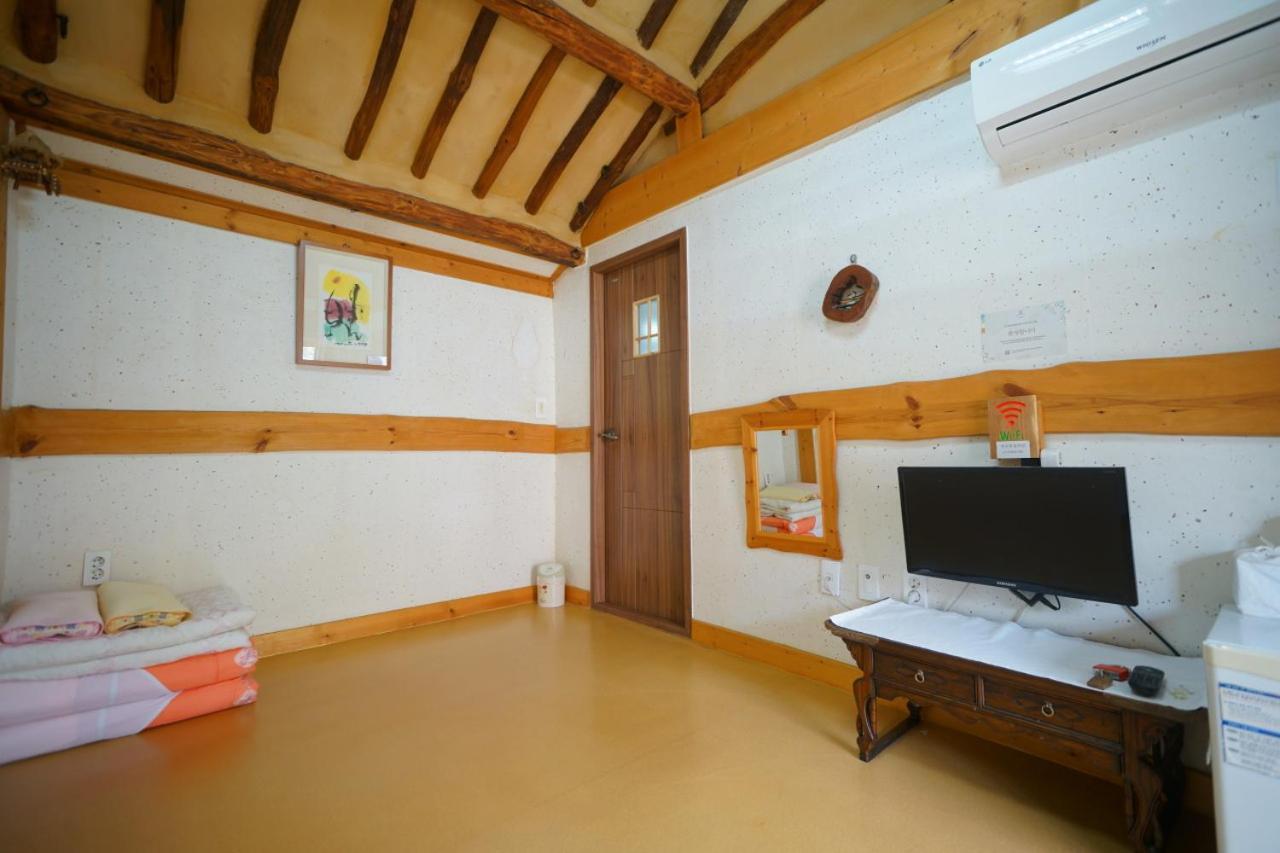 ג'אונג'ו Hanok Madang מראה חיצוני תמונה